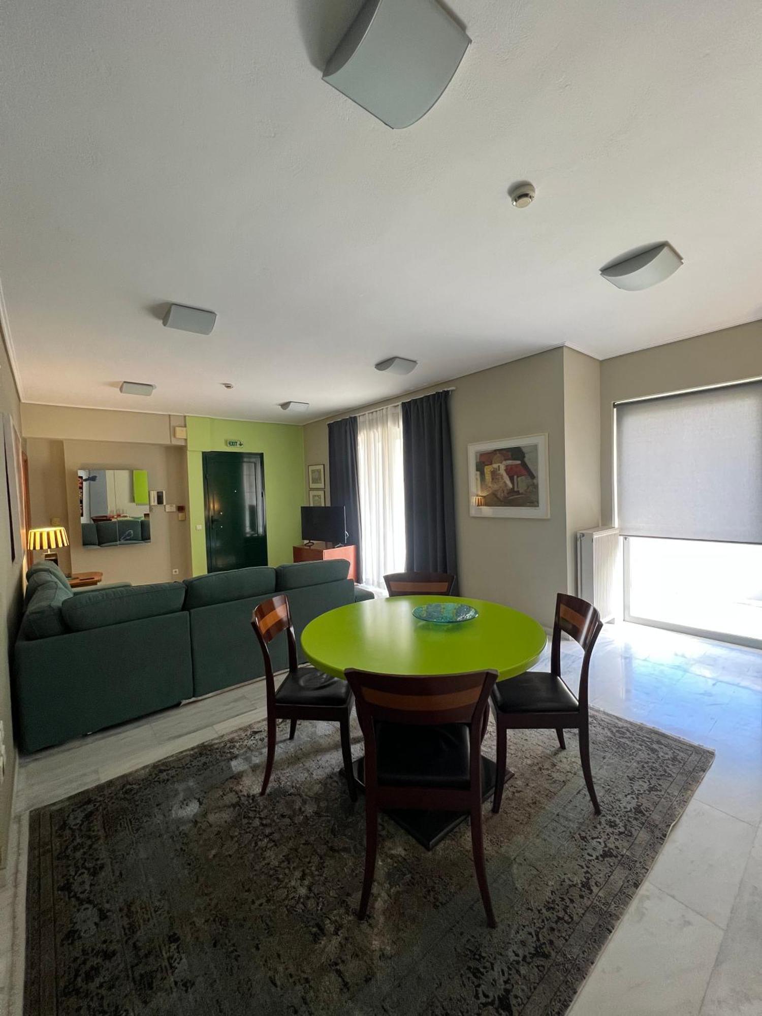 Maroussi Green Apartment Near Marousi Hospitals & Oaka, By Promoshomes מראה חיצוני תמונה
